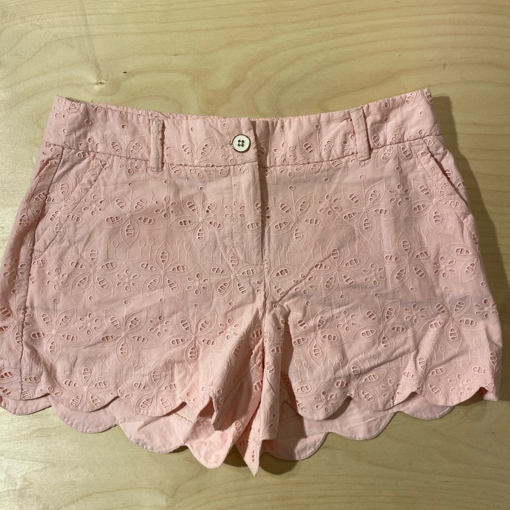 Crown & Ivy Shorts Shelby Size 10 (HJ)